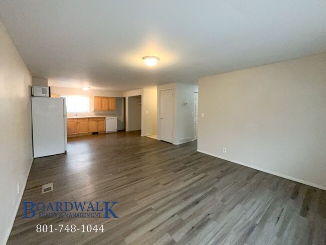 Photo - 233/235 E Julie Anna Drive Unidad 233 E Julie Anna