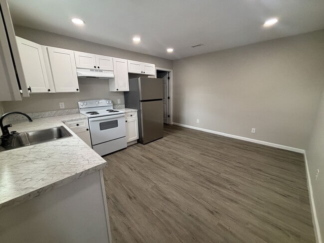 Photo - 4105-4107 W 22nd St Unit 4105