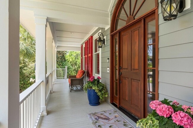 Photo - 16 Fairway Village Ln