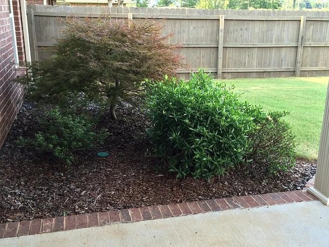 Photo - 108 Grantham Cir