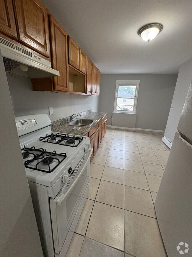 Building Photo - 1031 Magnolia Ave Unit 3 Rental