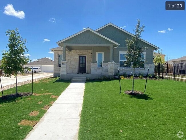 Building Photo - 9315 Looksee Ln Rental
