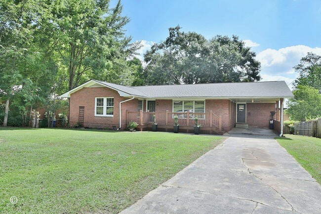 Photo - 2002 Marilon Dr