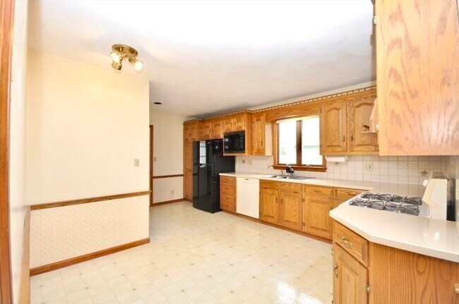 Photo - 40 Englewood Ave Unit 2