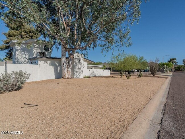 Photo - 3302 E Turquoise Ave