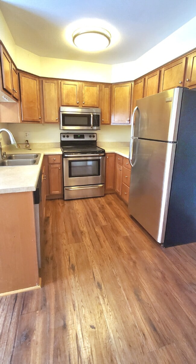 Building Photo - 1150 Milo Cir Unit A