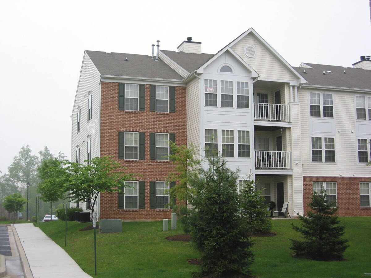 COMING SOON! Spacious 2 Bedroom Condominiu... - COMING SOON! Spacious 2 Bedroom Condominiu...