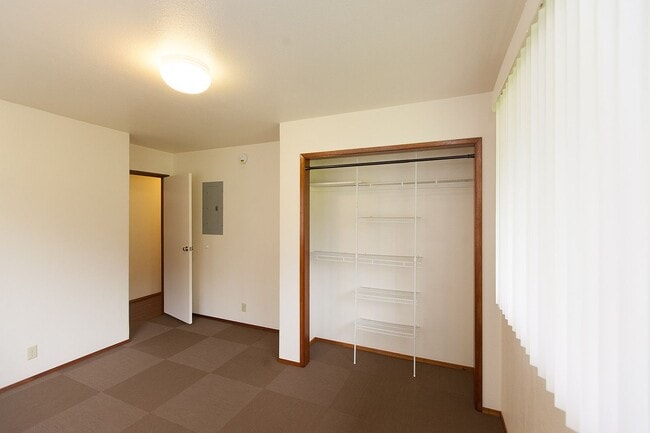 Photo - LOVELY 3BD 2.5BA HOME in KURTISTOWN