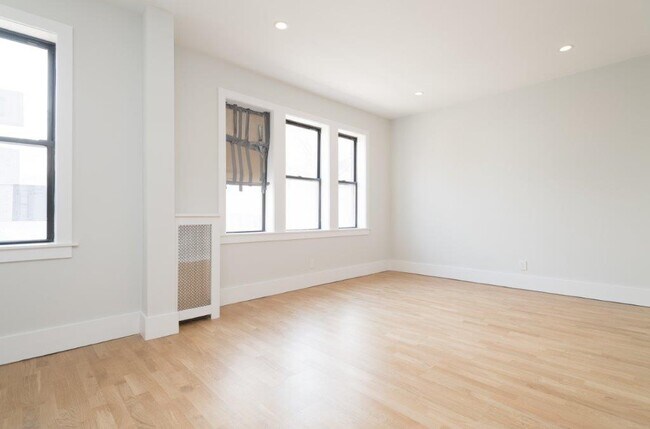 Photo - 8 Elko St Unit 1