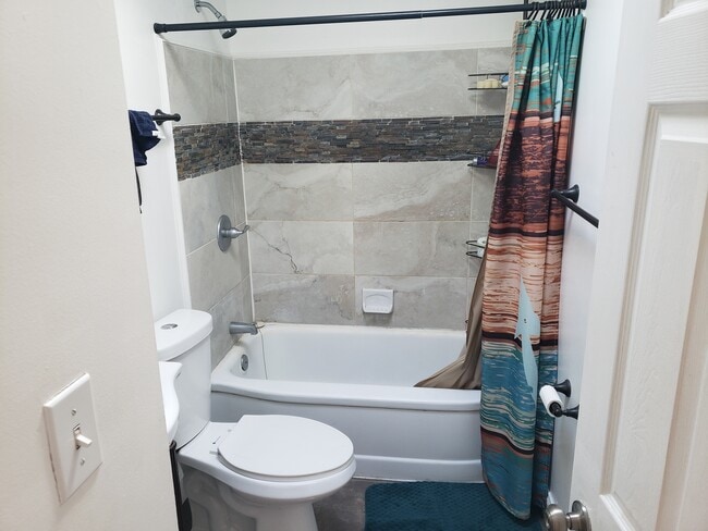 Photo - 6947 Belclare Rd
