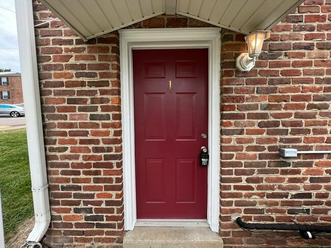 Building Photo - 3514 E Richmond Rd