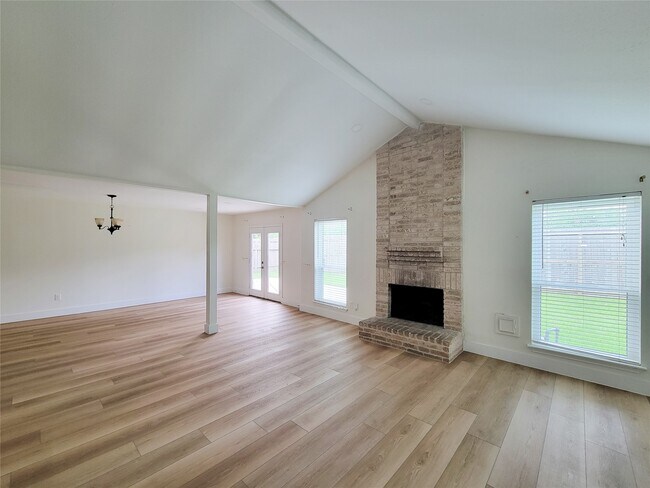Photo - 8103 Wind Forest Dr