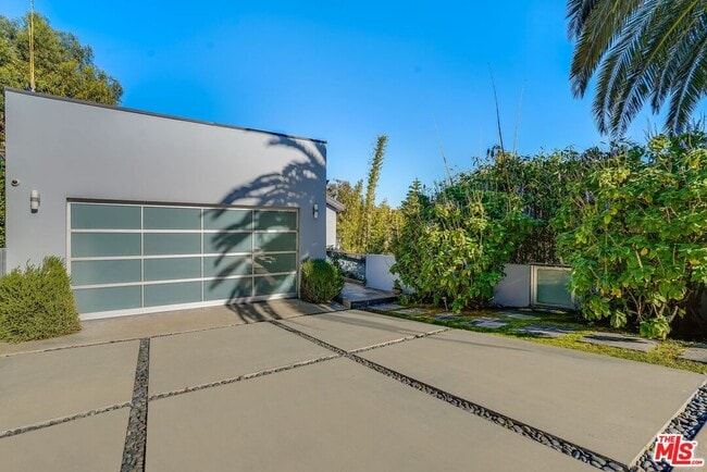 Photo - 28927 W Beach Ln