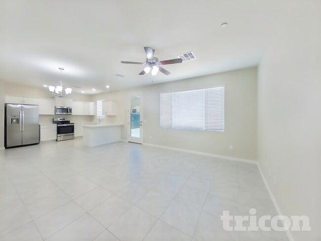 Photo - 4548 E Grandview St