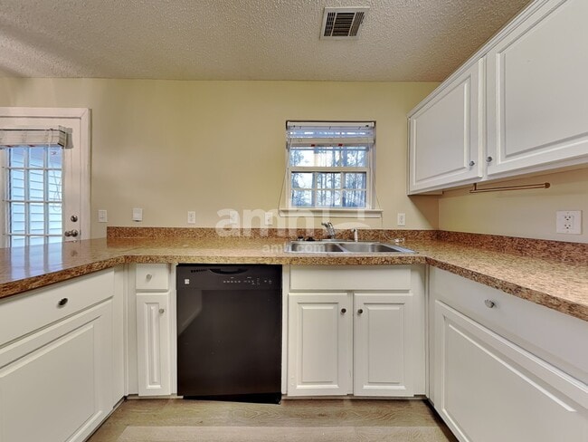 Photo - 26 Coronado Ct