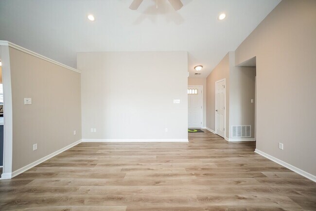 7068 Carrie Dr
