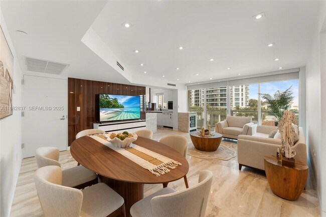 Photo - 5900 Collins Ave