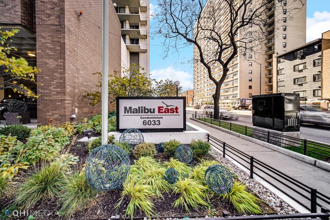 Photo - 6033 N Sheridan Rd Unit 11G