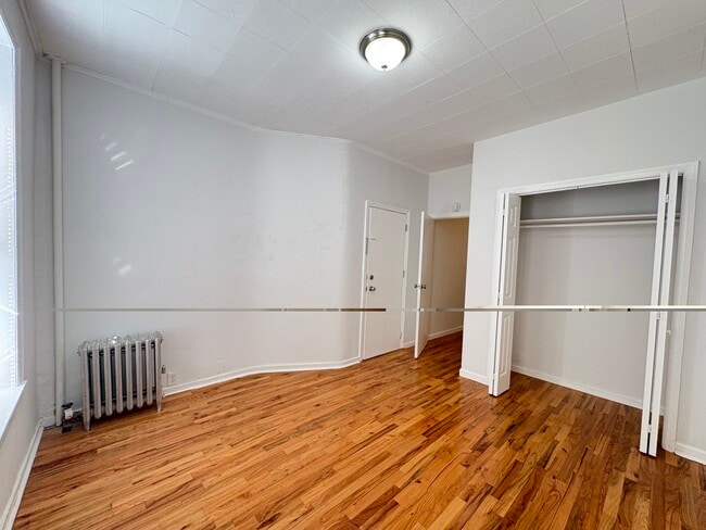 Photo - 400 Woodlawn Ave