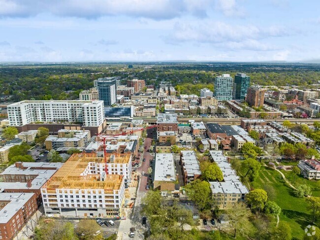 Building Photo - The Bryant at Oak Park Rental