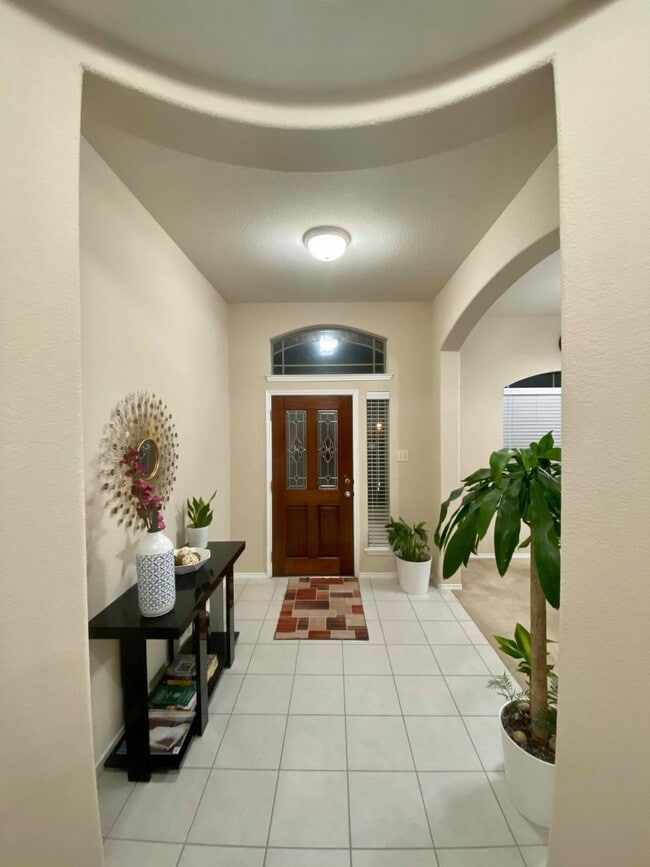Photo - 21494 Kings Bend Dr