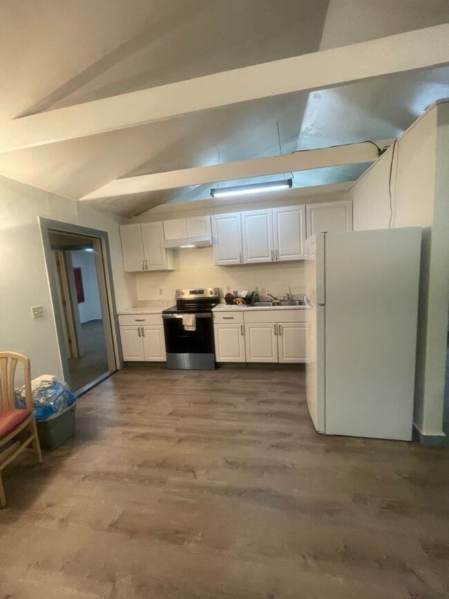 Photo - Cute Ranch style 3 bedroom home on an acre!