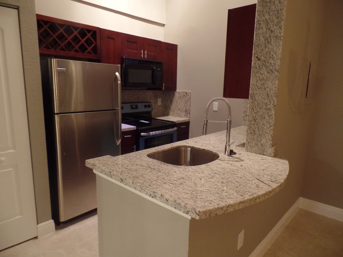Photo - 2880 N Oakland Forest Dr (Oakland Park, FL)