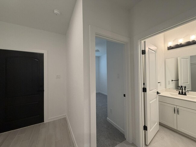 Photo - 4727 Bay Vista Dr