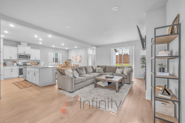 Photo - 8943 SW Vermillion Dr