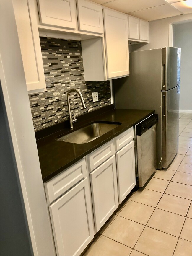 Kitchen - 6438 Baker Ct Townhome