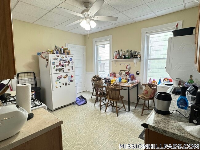 Photo - 88 Fisher Ave Unidad 2