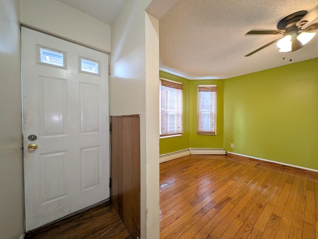 Building Photo - 9 Lowell Ter Unit 1