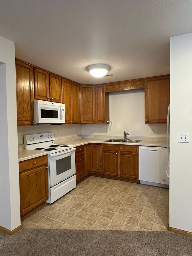 Photo - 2519 Bristol Dr Unit BR9-107