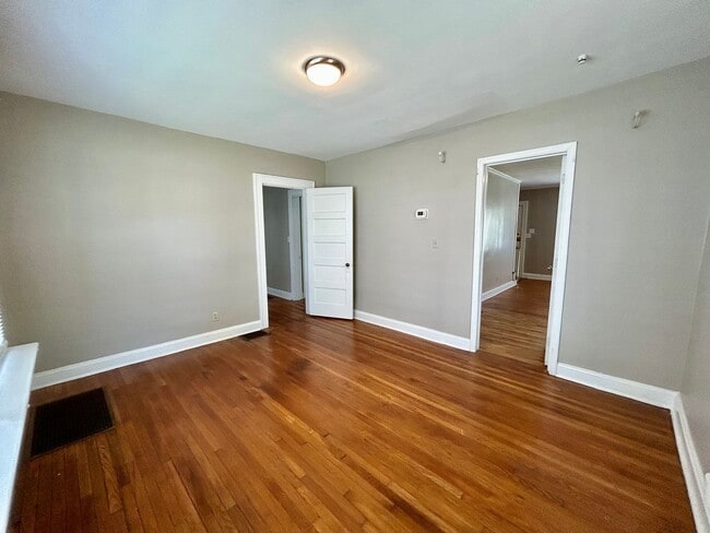 Photo - 6 Bedroom in Richmond Near EKU!