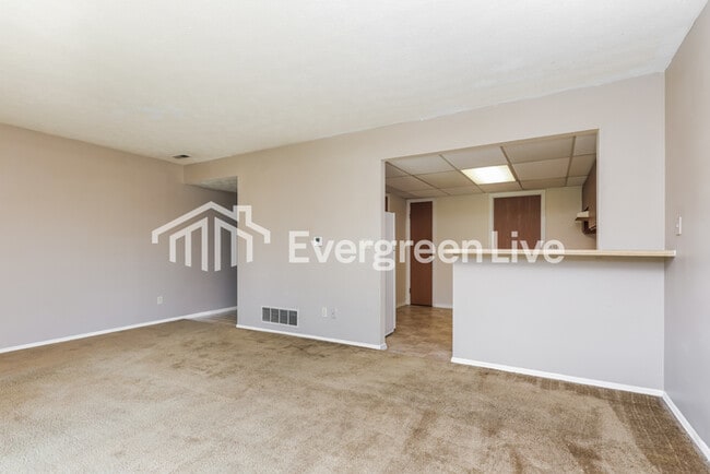 Photo - 6544 Rolling Glen Dr