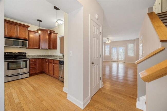 Photo - 1938 Tudor Court