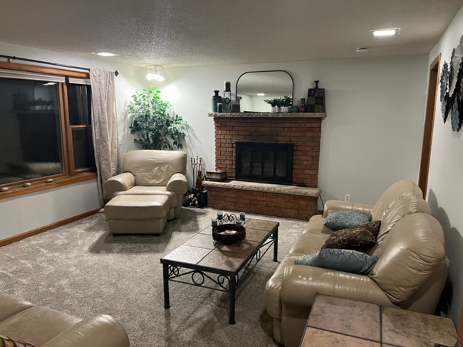 Building Photo - 24213 W Typo Dr NE