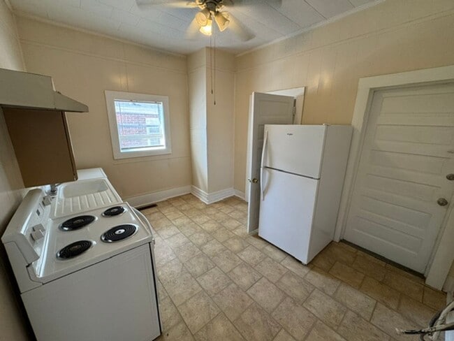 Photo - 104 Alford St Unit B