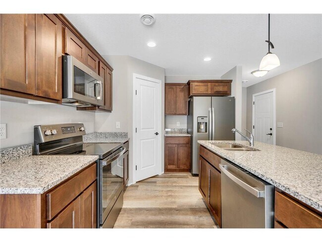 Building Photo - 436 Norway Ln