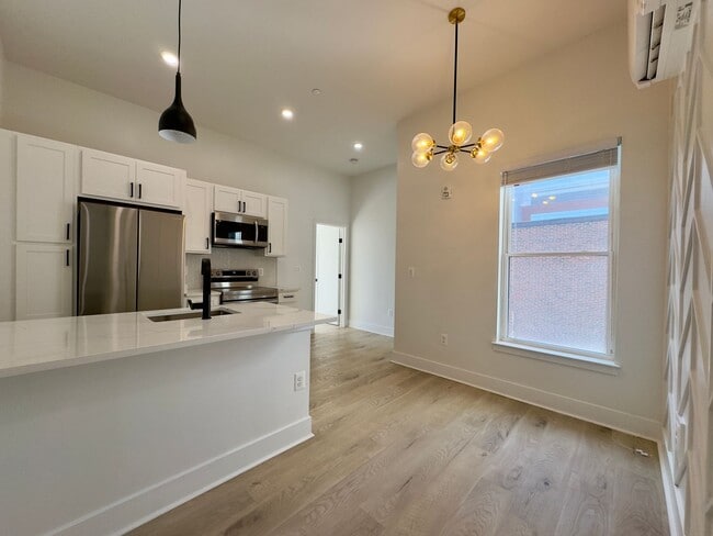 Photo - The Courtland