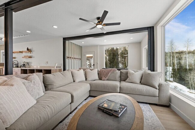 Photo - 220 Circle Dr Unidad ID1249883P