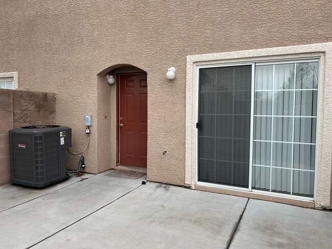 Photo - 2 story townhouse