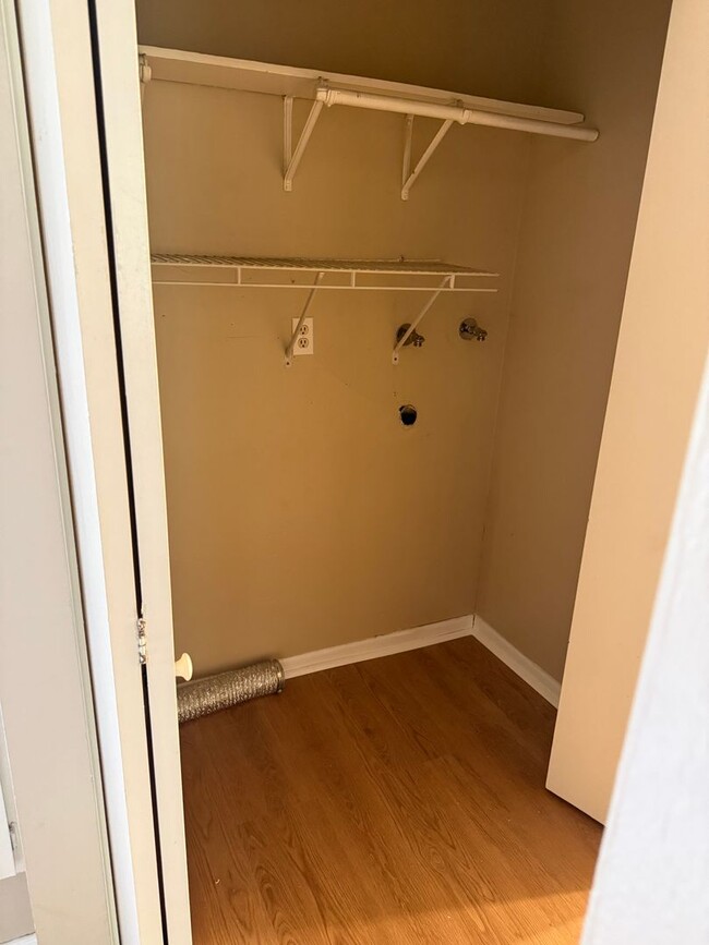 Photo - 2 Bedroom 1.5 Bath Beautiful Townhome in E...