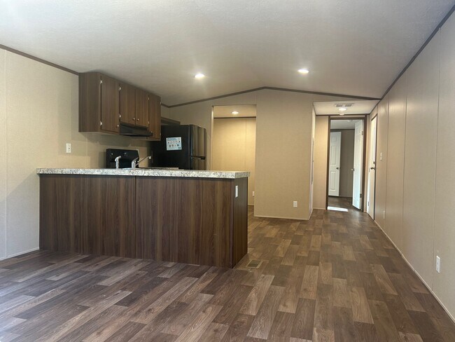 Photo - 122 Allene Cir