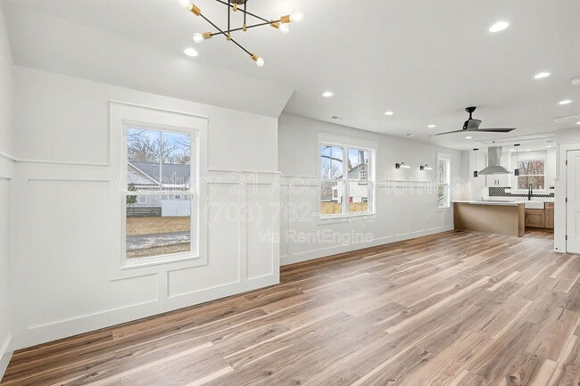 Photo - 12101 Fort Washington Rd