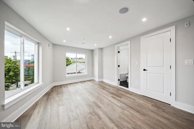 Photo - 1801 N 6th St Unit 2