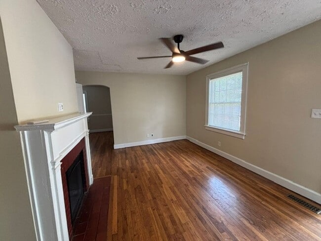 Photo - 3146 Norris Rd