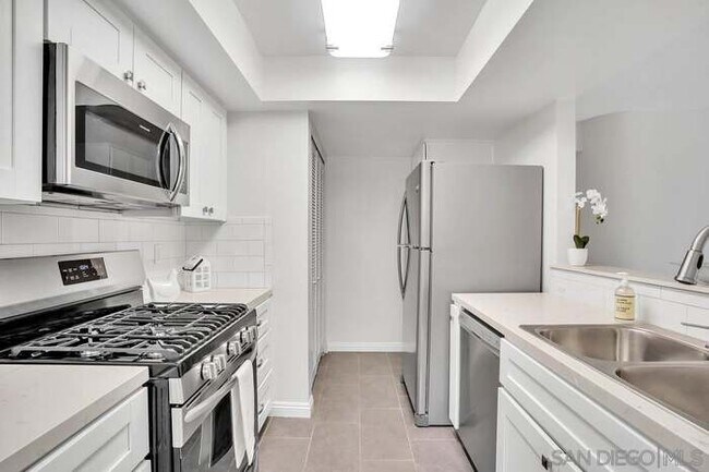 Photo - 9346 Twin Trails Dr Unit 104