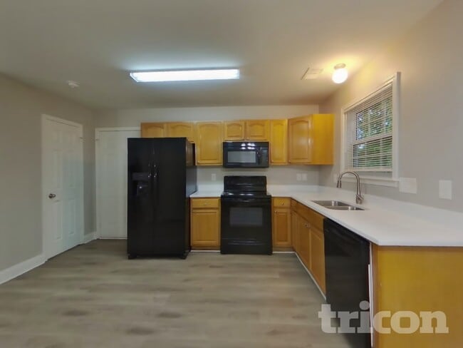 Photo - 2457 Terra Dr