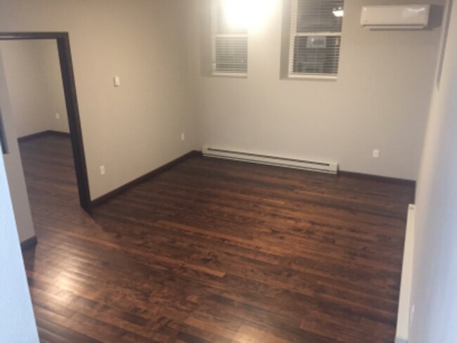 Photo - 16 N Hill St Unidad 16 S Hill St A
